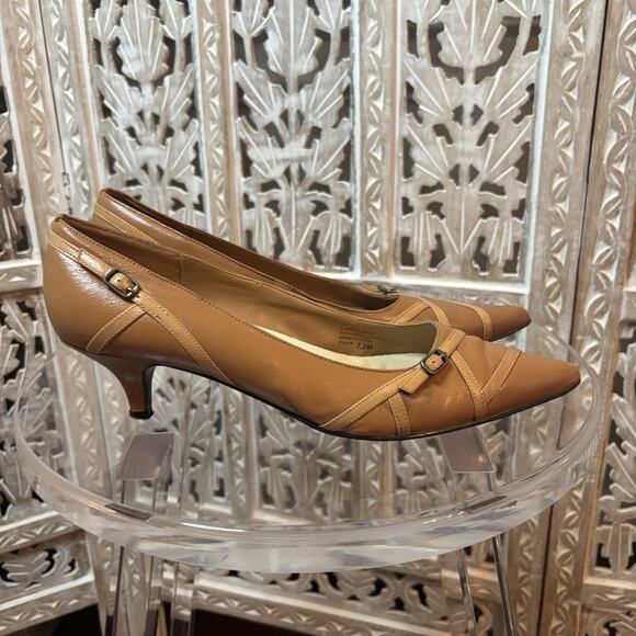 Vintage Style & Co Strappy Leather Pumps size 7.5M Tan Pointy Toes, Kitten Heels - Picture 6 of 10